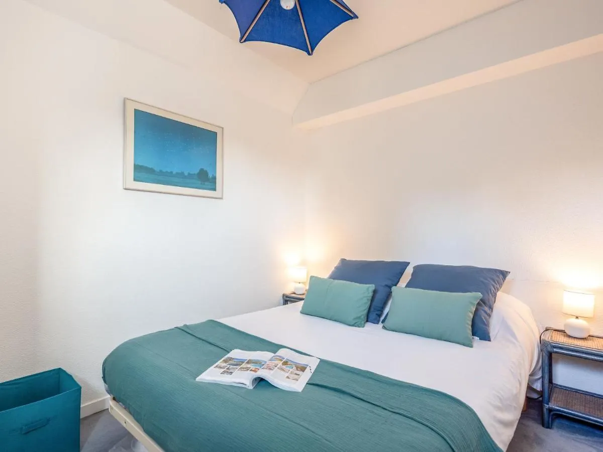Apartment Le Parc Des Druides-1 By Interhome Carnac