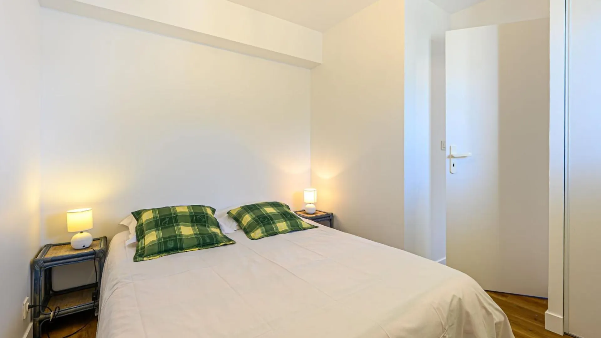 Apartment Le Parc Des Druides-1 By Interhome Carnac